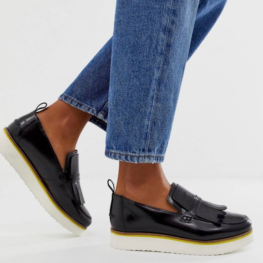 Mimi leather flat form loafers in black